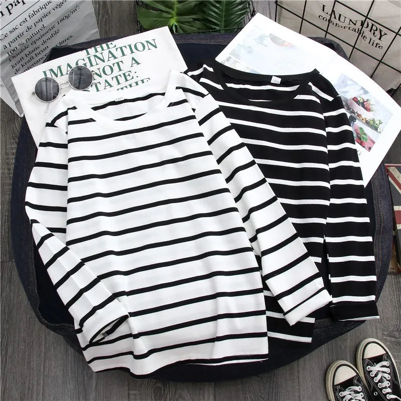 Women Loose Round Collar T-Shirts